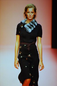 278231647_prada-fw-2000(4).thumb.jpg.94969fb3ddb8ea6403040708848bc9bf.jpg