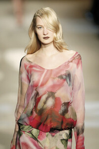Junko+Shimada+Fall+2002+BobK1qIshi6l.jpg