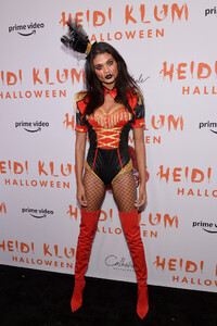 Daniela+Braga+Heidi+Klum+20th+Annual+Halloween+66LnrJdL3fWx.jpg