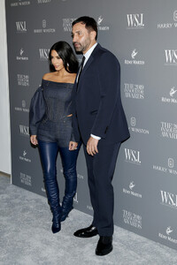 Kim+Kardashian+WSJ+Magazine+2019+Innovator+QfgJm0_m9OVx.jpg