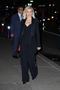        liz061119BZNimage114.jpg