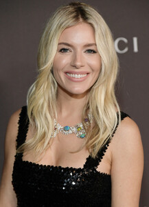 Sienna+Miller+2019+LACMA+Art+Film+Gala+Honoring+aTwf4lipDScx.jpg