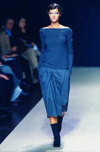 518348764_runway-mix(5).thumb.jpg.b482fb13bfd23ad3aa3e5d6e3b792c69.jpg