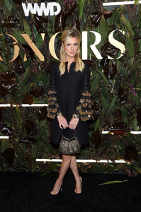 Nicky+Hilton+2019+WWD+Honors+lOt_YtvYeP3x.jpg