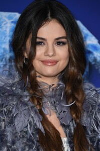        sel081119BZNimage113.jpg