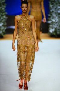 612510881_chloe-fw-1994(2).thumb.jpg.125d0858c272cc48da13e25500e78c74.jpg