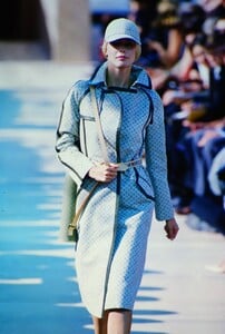 louis-vuitton-ss-2000 (10).jpg