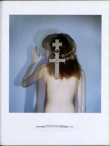 Jalouse_66_ Dec2003-Jan2004_LucyInTheSkyWithDiamonds_004.jpg