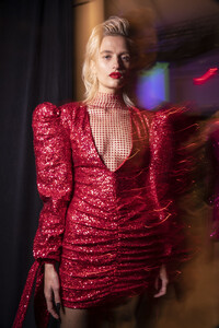 802210954_ChristianCowanSpring2020BackstageMr7fMBKeMhYx.thumb.jpg.a7868b52301961af0c3b3473977dff72.jpg