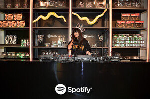 Jameela+Jamil+Spotify+Halloween+Costume+Pop+oP4KiI01xm8x.jpg