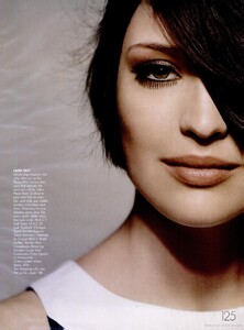 GB - Elle Girl (May-June 2003) - We're Mad For Mod - 004.jpg