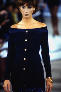 839083892_donna-karan-ss-1991(1).thumb.jpg.29570861310aaca18e2d0c26485e6f68.jpg