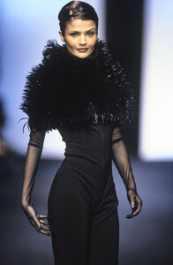 875015703_Lanvin1993WomenRTW110.thumb.jpg.ee86de1eaa37738a6bf5bd217a4aefef.jpg