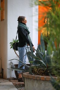        jen151119BZNimage111.jpg