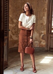 975745125_LisetteSkirtbcoot6keyajo1ppe3j8b3.thumb.jpg.57eab4ff82d4de33c7007ab2a4a868d3.jpg