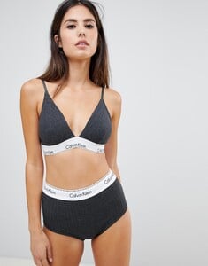 9799163-4.jpg
