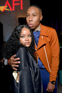 Rihanna+AFI+FEST+2019+Presented+Audi+Queen+96MeeaJJ_Xil.jpg