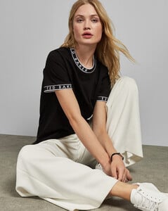 AW19_RENYAZ_BLACK_2.jpg