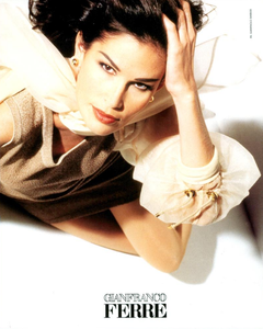 Barbieri_Gianfranco_Ferre_Spring_Summer_1991_02.thumb.png.b3f53be3f5a00e89f499a26e783cdc9d.png