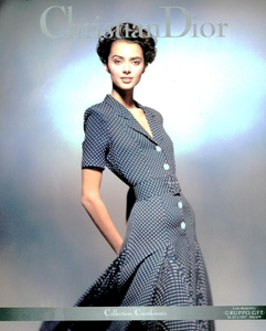 Dior_Spring_Summer_1991_02.thumb.png.69e5c0f2da5372d7ce36e4fd9574ff9f.png