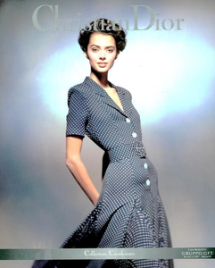 Dior_Spring_Summer_1991_02.thumb.png.f2c562b096494f209546b6cd985fe99e.png
