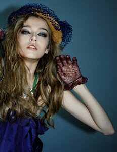Jalouse_118_March2009_MaryPopin_12.jpg