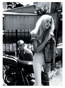 Jalouse_133_September2010_NoSchool_004.jpg