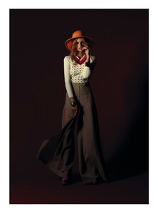 Jalouse_137_February2011_DroleDeDame_06.jpg