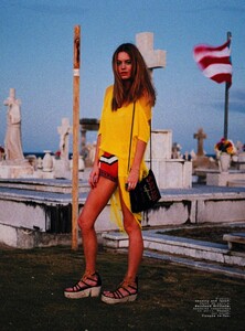 Jalouse_138_March2011_CamilleAuxCaraibes_06.jpg