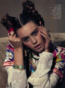 Jalouse_138_March2011_VivaLaMode_008.jpg