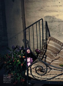 Jalouse_138_March2011_VivaLaMode_009.jpg