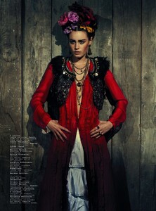 Jalouse_138_March2011_VivaLaMode_012.jpg