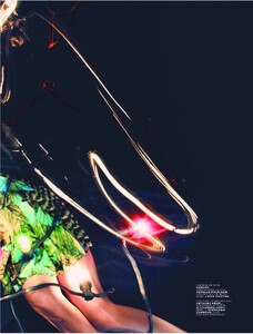 Jalouse_145_November2011_HoneyBunny_14.jpg