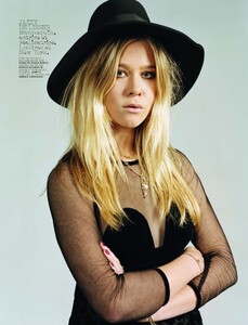 Jalouse_154_October2012_YearBook_049.jpg