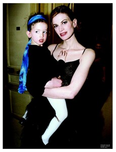Jalouse_159_April2013_LilyTheStrange_16.jpg