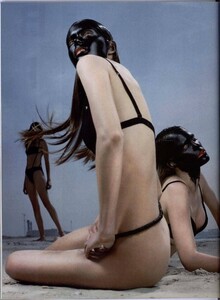 Jalouse_21_June1999_Bikini_05.jpg