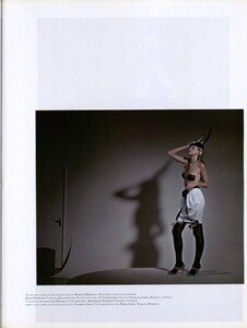Jalouse_75_November2004_OnStage_008.jpg