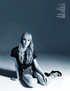 Jalouse_89_April2006_BlondeOnBlonde_07.jpg