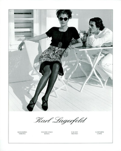 Karl_Lagerfeld_Spring_Summer_1991_01.thumb.png.32e812f6d9bd23e6c8dc198abb2e8ee4.png