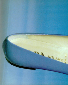 Lindbergh_Prada_Spring_Summer_1991_03.thumb.png.e3c66bed92d622200ccb904b8ba4bda2.png