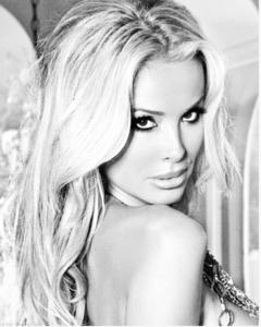 Monica_Hansen_35.thumb.png.369a525094979af8fad8cd6f128ed2d5.png