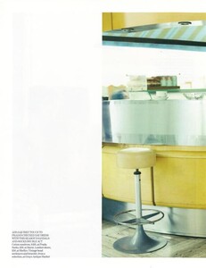 VOGUK200419.thumb.jpg.47f83d8814c465adf28de538af5dc7f2.jpg