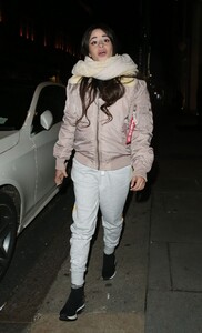 camila-cabello-leaving-nobu-restaurant-in-london-10-27-2019-3.jpg