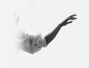 ignant-photography-whitney-hayes-editorial-20.thumb.jpg.5f1e1d86d9f5b045fb9f6fce74d72bfa.jpg