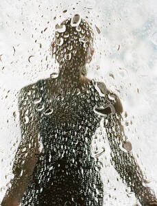 ignant-photography-whitney-hayes-editorial-6.thumb.jpg.66fccf7ad049b9cfd5ddef9f77f29340.jpg