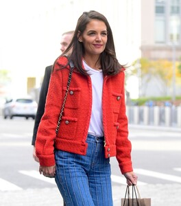 katie-holmes-through-her-lens-the-tribeca-chanel-women-s-filmmaker-program-luncheon-in-nyc-8.jpg