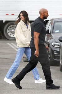 kendall-jenner-leaving-kanye-west-s-sunday-service-in-inglewood-10-27-2019-4.jpg