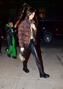 kendall-jenner-night-out-cipriani-in-nyc-11-16-2019-5.jpg