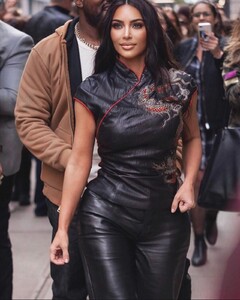 kim-kardashian-social-media-11-13-2019-2.jpg