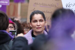 laetitia-casta.thumb.jpg.9a64eca11098eef6a9308f2060718e21.jpg